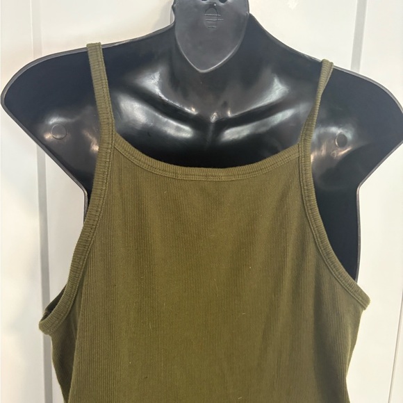 Banana Republic Army Green Ribbed Camisole Tank Top Size Large - Picture 4 of 8